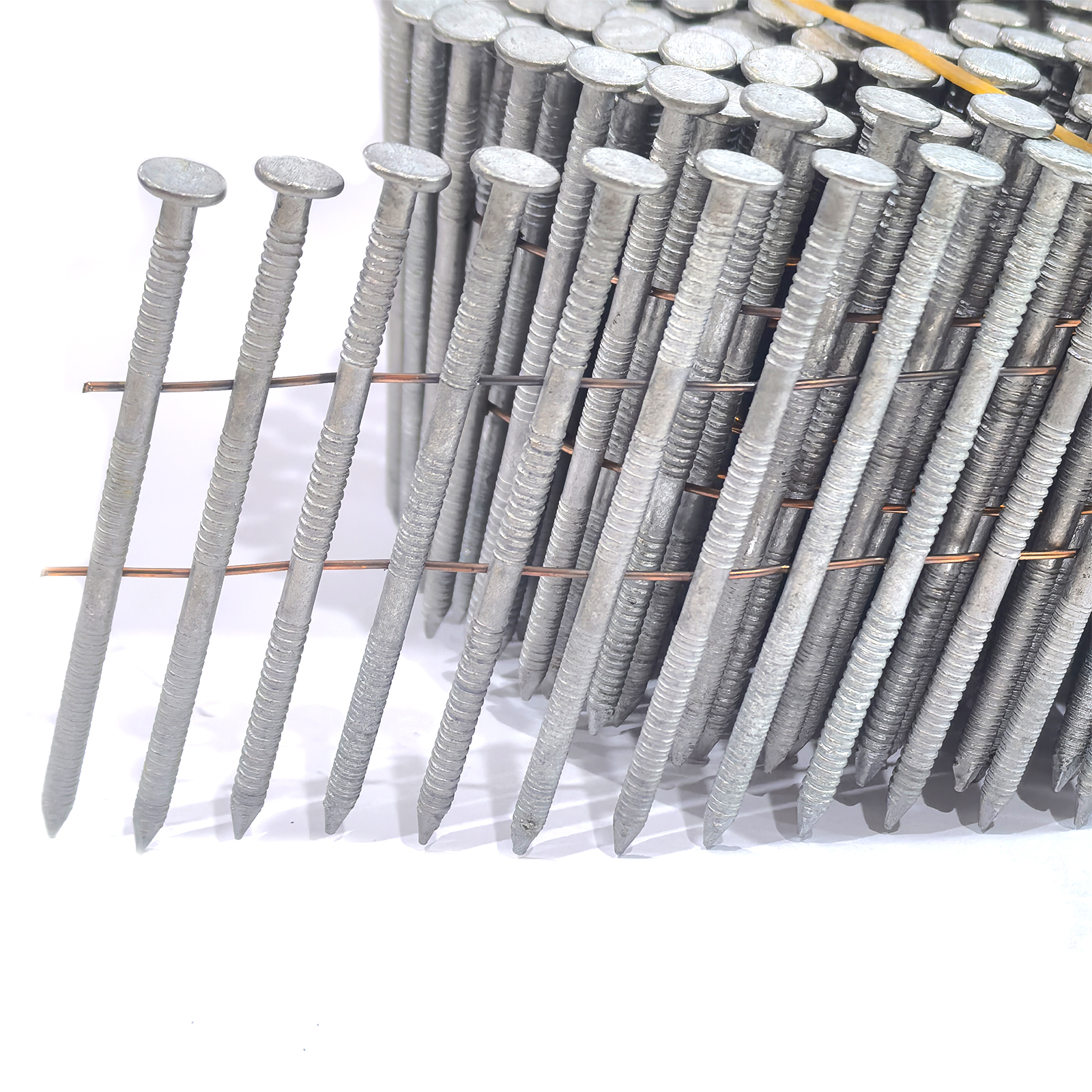 Hot Dipped Galvanized Coil Nails 15 Gradus 2.8x64mm Ring Shank