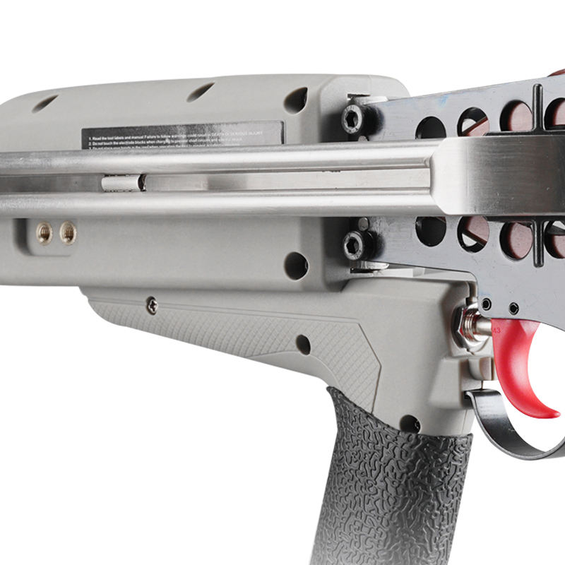 Akumul&aacute;torov&aacute; elektrick&aacute; hog Ring Gun eC7CT 15GA Akumul&aacute;torov&aacute; 20V 4,0Ah 