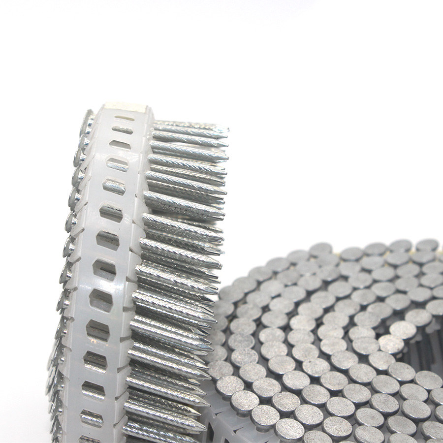 15stupňov&eacute; pozinkovan&eacute; plastov&eacute; hřeb&iacute;ky šroubov&aacute; stopka 1,83 x 32 mm 